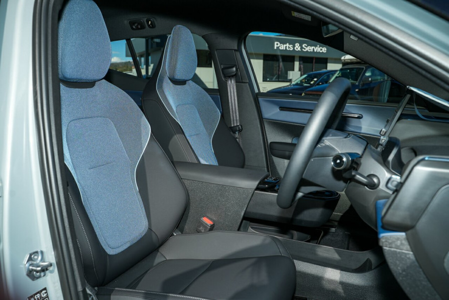 2024 MY25 Volvo EX30  Single Motor Extended Range Plus SUV Image 11
