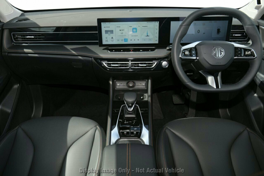 2024 MY24.5 MG HS AS33 Essence SUV Image 6