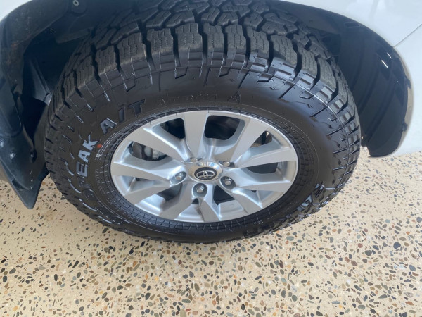 2019 Toyota Landcruiser VDJ200R GX Suv