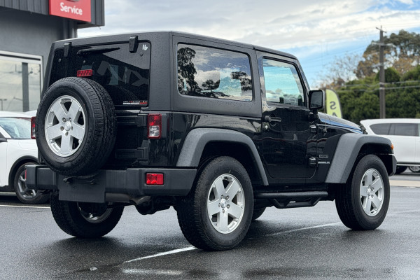 2017 Jeep Wrangler JK Sport SUV Image 6