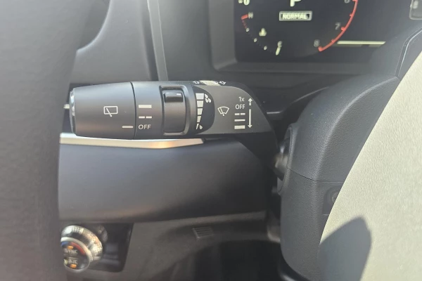 2026 Mitsubishi Outlander ZM ES SUV Image 21