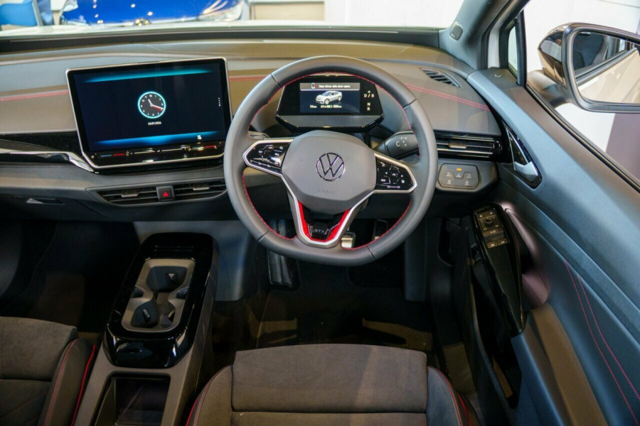 2025 Volkswagen ID. 5 E2 GTX SUV Image 11