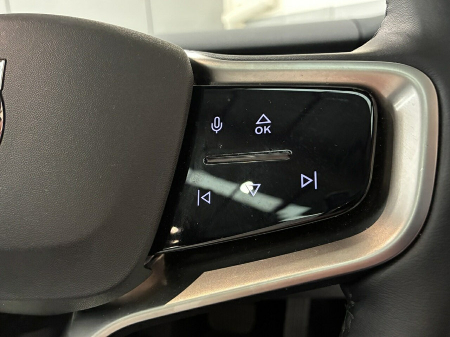 2024 Volvo EX30  Twin Motor Performance Ultra SUV Image 19