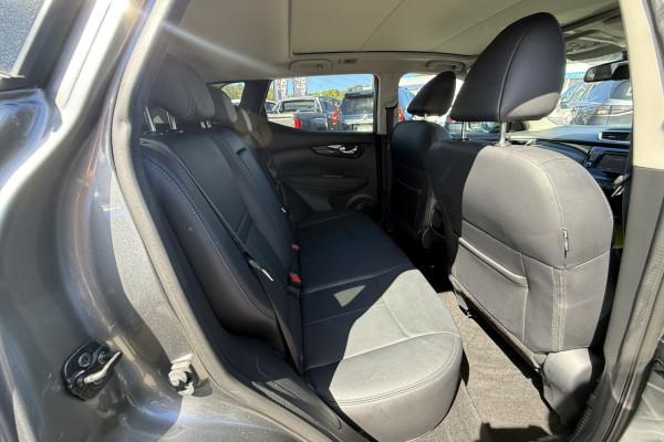 2017 Nissan QASHQAI J11 Ti SUV Image 12