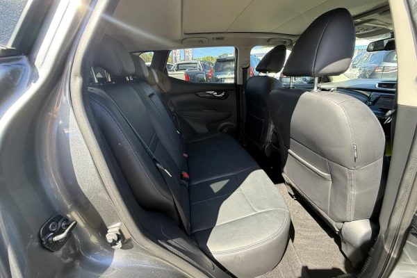2017 Nissan QASHQAI J11 Ti SUV Image 12