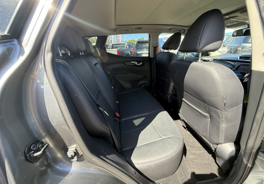 2017 Nissan QASHQAI J11 Ti SUV Image 12