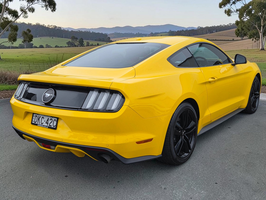 2016 MY17 Ford Mustang FM  Fastback Image 7