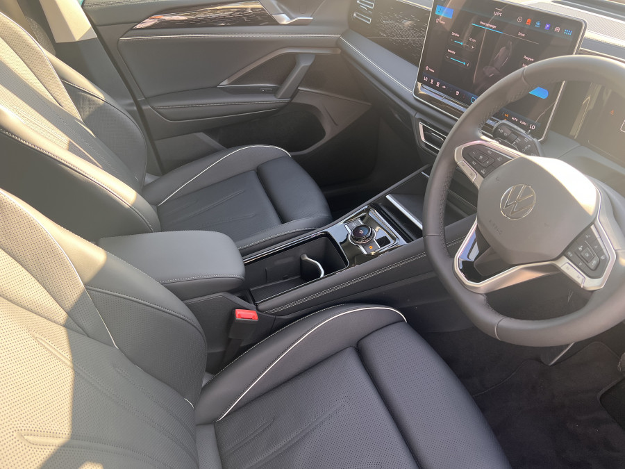 2026 Volkswagen Tiguan CT 150TSI Elegance SUV Image 9