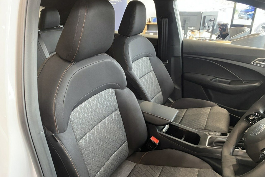 2025 MG MG3 ZP22 Excite Hatch Image 12