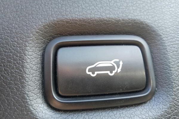 2019 Hyundai Santa Fe TM Highlander SUV Image 19