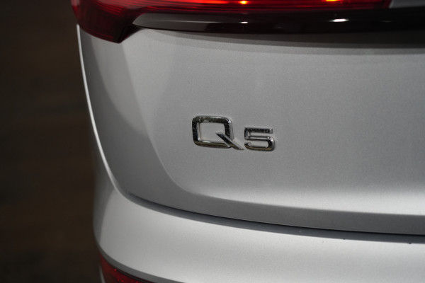 2021 Audi Q5 FY 45 TFSI SUV image 9