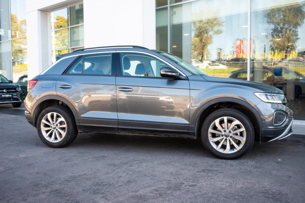 2025 Volkswagen T-Roc D11 CityLife SUV Image 3