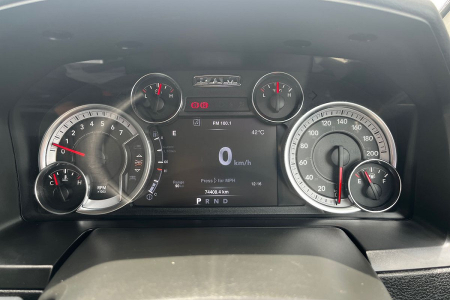2022 Ram 1500 DS Express Ute Image 14