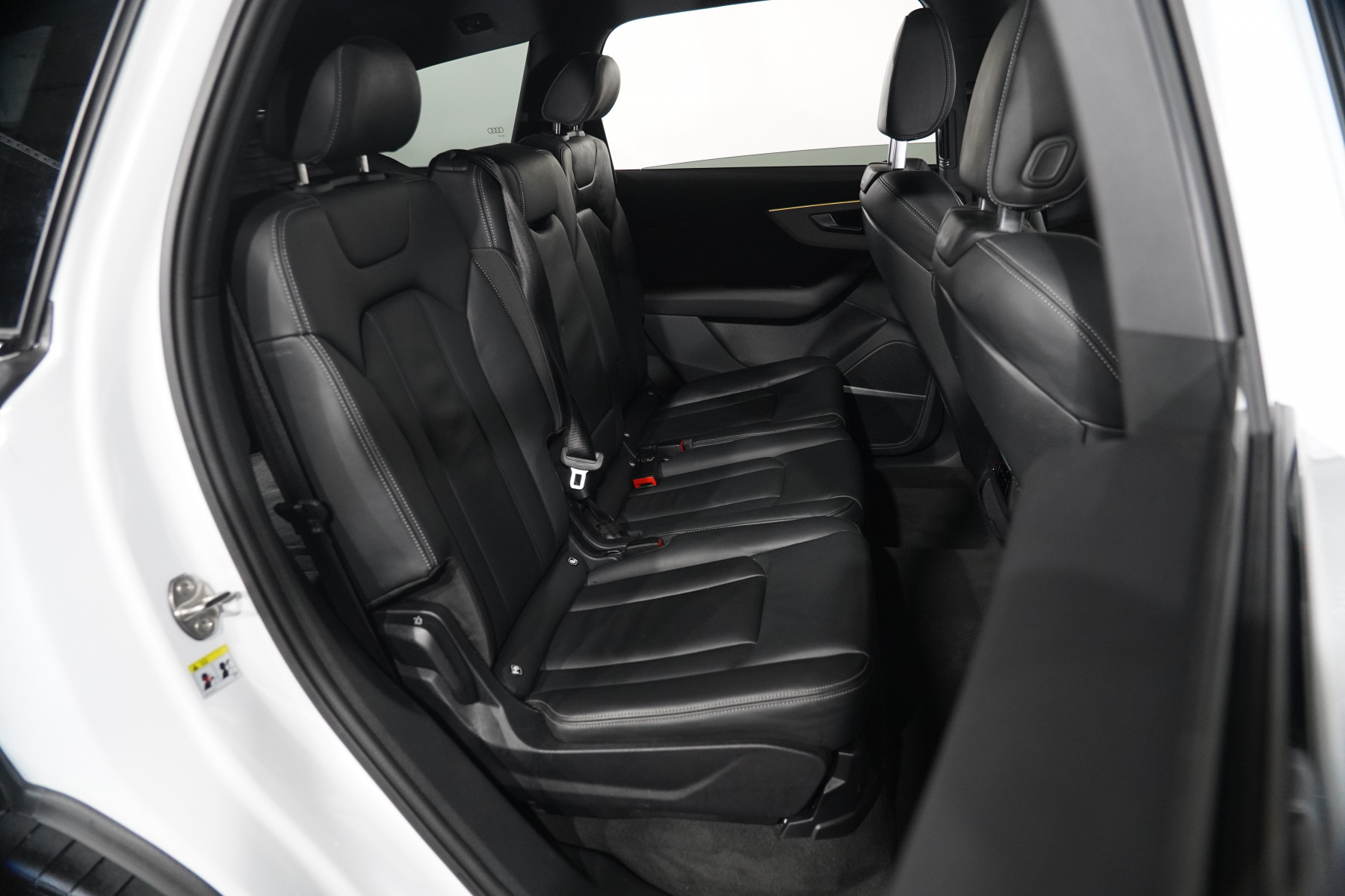 2023 Audi Q7 55 Tfsi S Line Quattro Mhev SUV Image 33