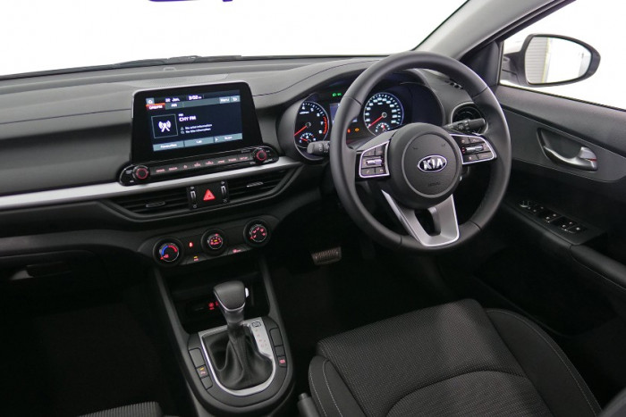 2019 MY20 Kia Cerato Hatch BD S with Safety Pack Hatchback Image 13