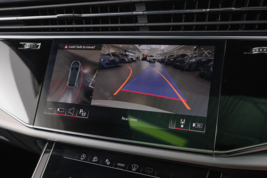 2021 Audi SQ8 F1 TDI SUV