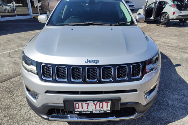 2018 Jeep Compass M6  Limited Wagon Image 2