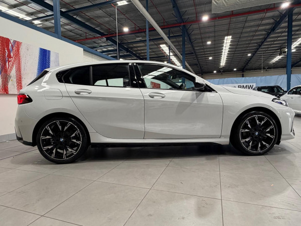 2025 BMW 1 Series F70 120 M Sport Hatch image 9