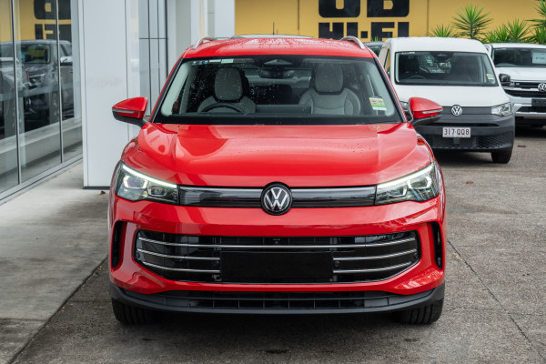 2026 Volkswagen Tiguan 150TSI eHybrid Elegance SUV Image 4