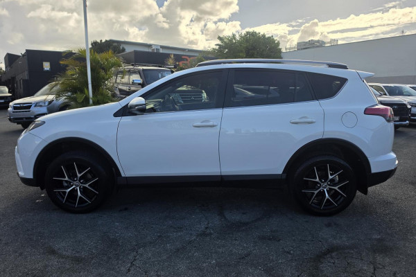 2018 Toyota RAV4 ZSA42R GXL SUV Image 10
