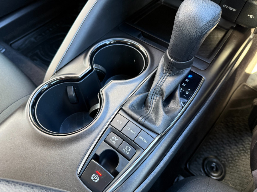 2022 Toyota Camry Hybrid AXVH70R Ascent Sedan Image 16