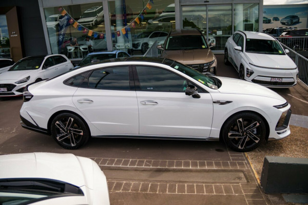 2026 Hyundai Sonata DN8.V4 N Line Sedan Image 3