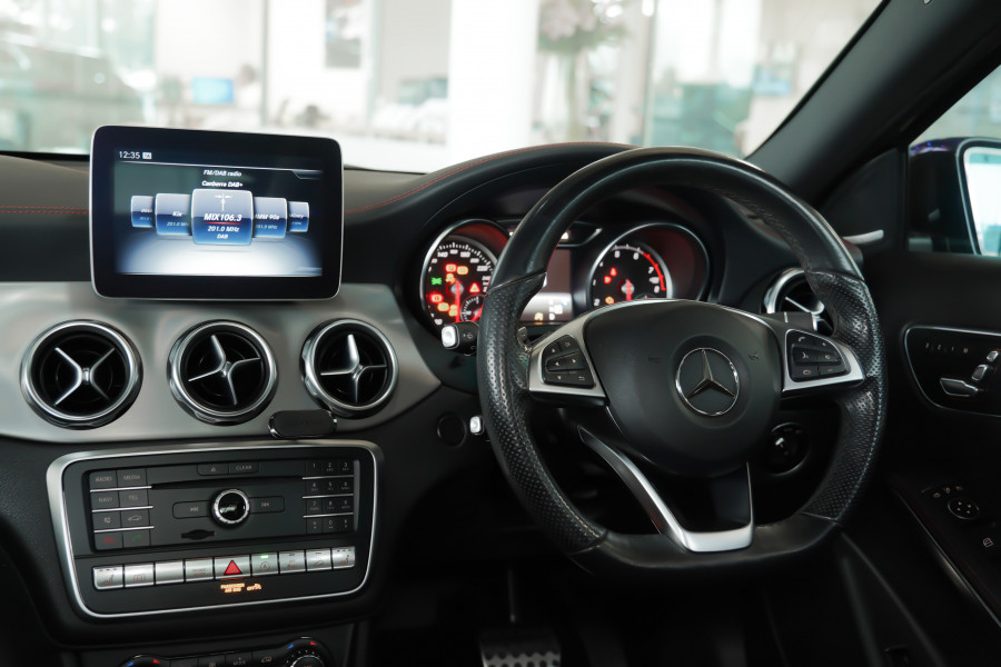 2018 MY18.55 Mercedes-Benz GLA-Class X156 GLA250 SUV Image 29
