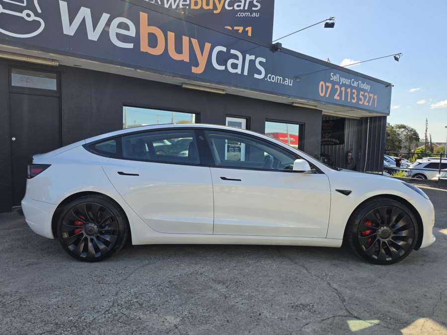 2021 Tesla Model 3  Performance Sedan Image 8