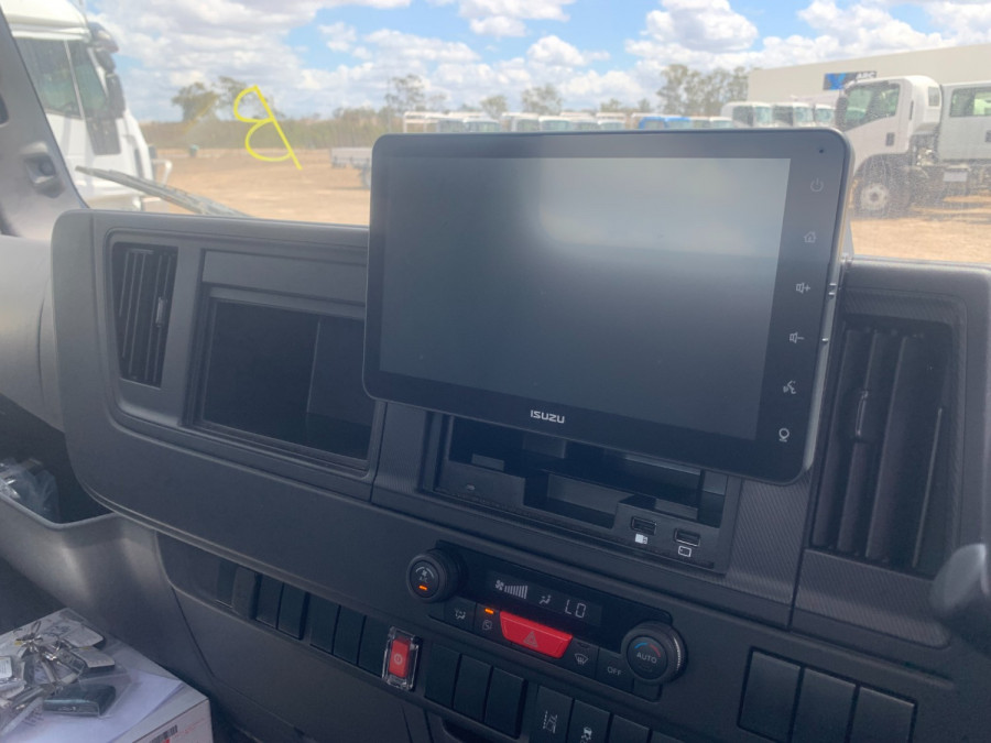 2026 Isuzu  NNR 45-150 DT C34 Cab Chassis Image 8