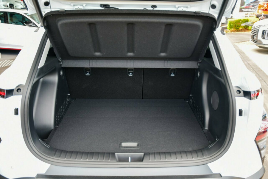 2025 Hyundai KONA SX2.V2 Premium SUV Image 8