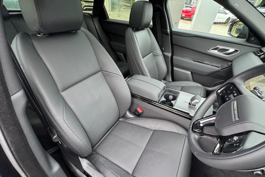 2024 MY25.5 Land Rover Range Rover Velar L560 PHEV P400e Dynamic SE SUV