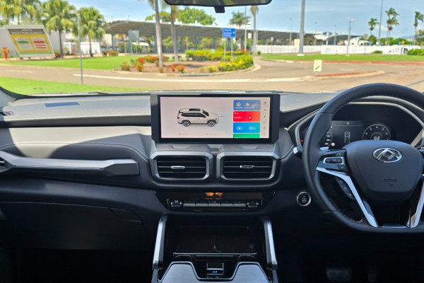 2026 MY25 LDV D90 SV9A Mode SUV Image 15