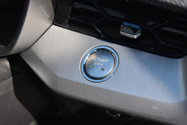 2024 MY25 MG MG5  Essence Sedan