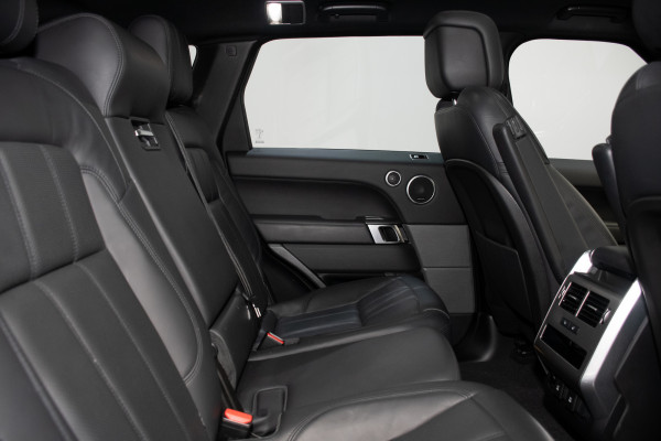 2021 Land Rover Range Rover Sport D300 HSE SUV image 3