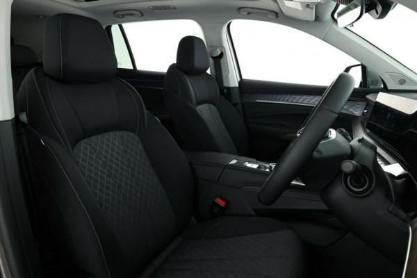 2025 MG QS IS31 Excite SUV Image 18