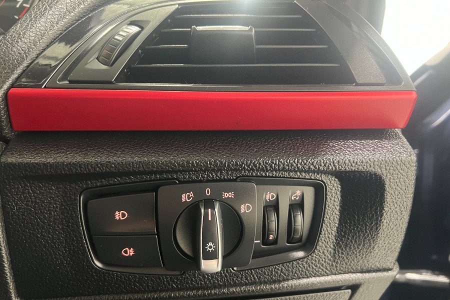 2014 BMW 2 Series F22 220i Sport Line Coupe Image 12