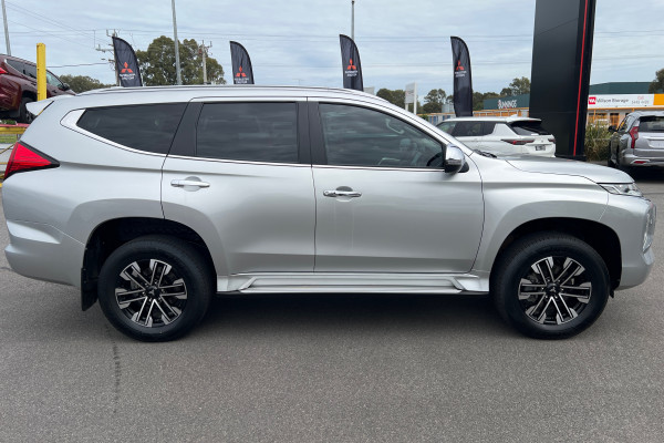 2023 Mitsubishi Pajero Sport QF Exceed SUV Image 5