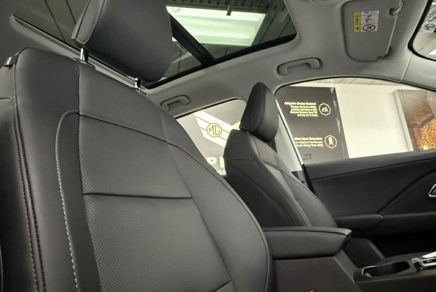 2025 MG ZS ZS32 Essence Turbo SUV Image 10