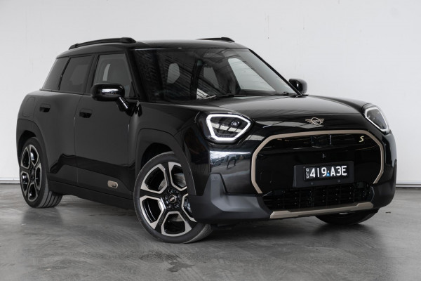 MINI Aceman SE Favoured J05