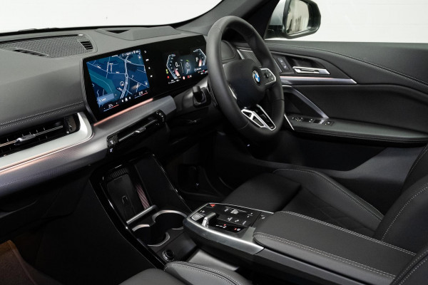2026 BMW X1 U11 sDrive20i SUV image 7