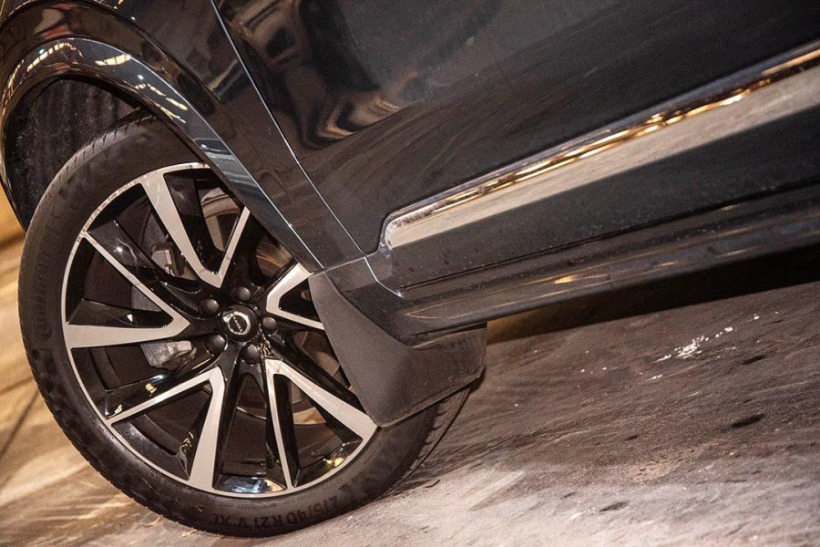 2023 Volvo XC90 L Series Ultimate B6 Bright SUV Image 17
