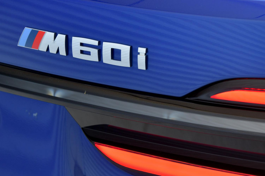 2025 BMW X7 G07 LCI M60i SUV