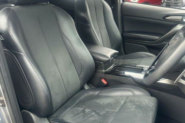 2023 Mitsubishi Eclipse Cross YB Black Edition SUV Image 24