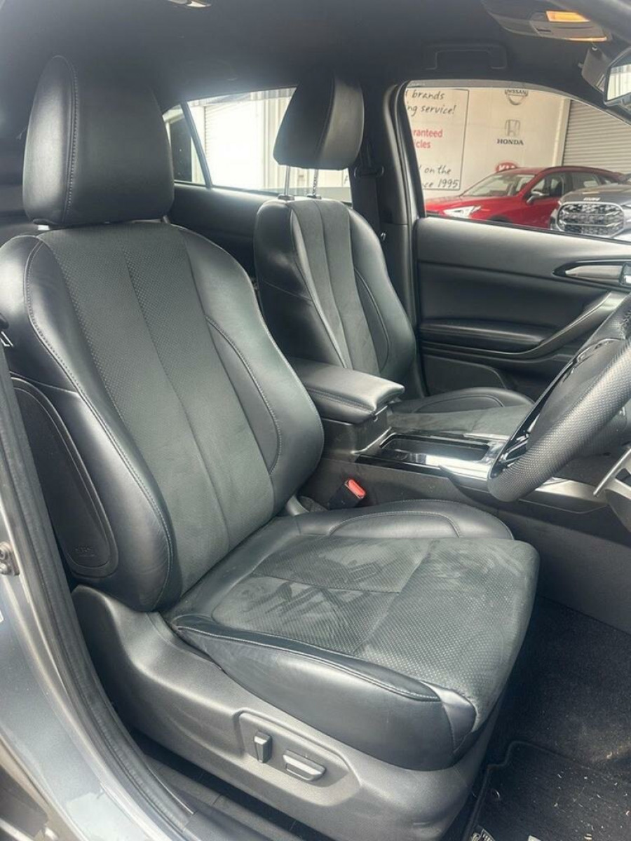 2023 Mitsubishi Eclipse Cross YB Black Edition SUV Image 24
