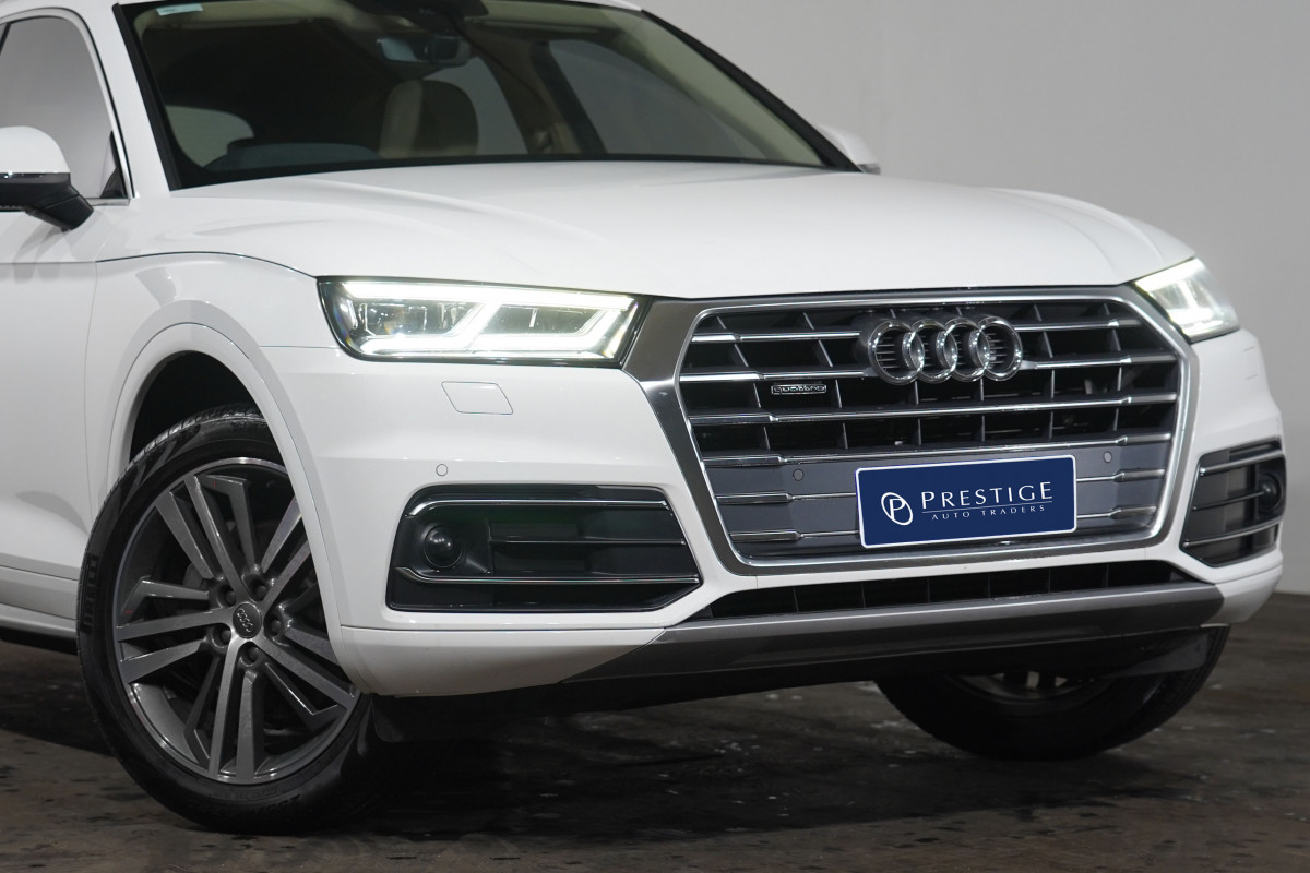 2019 Audi Q5 45 Tfsi Quattro Sport SUV Image 2