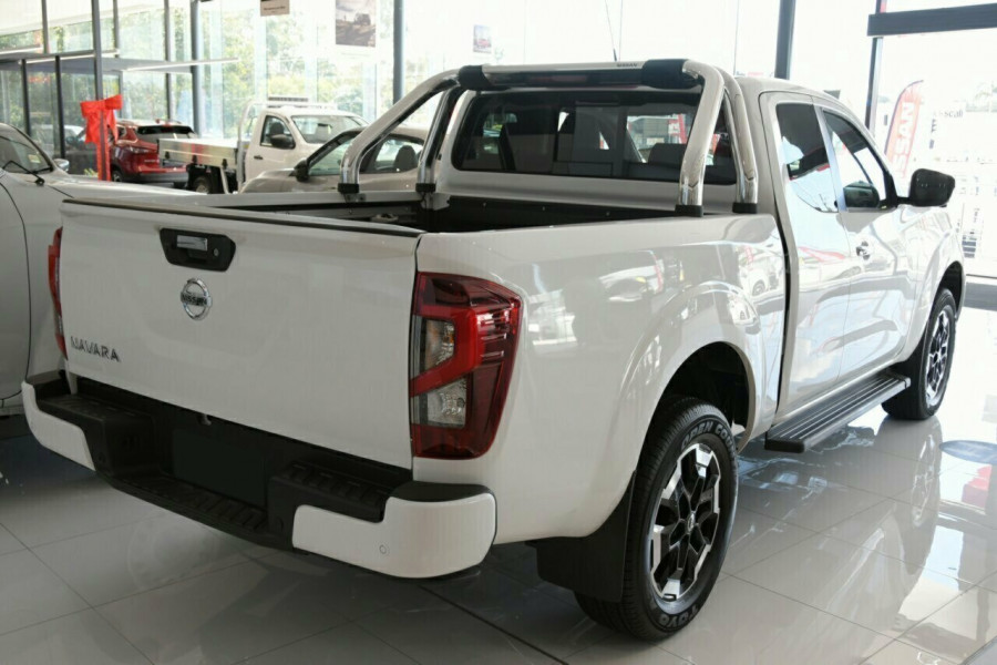 2024 Nissan Navara D23 ST-X Ute Image 10