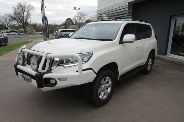 2021 Toyota LandCruiser Prado GDJ150R GXL SUV Image 3