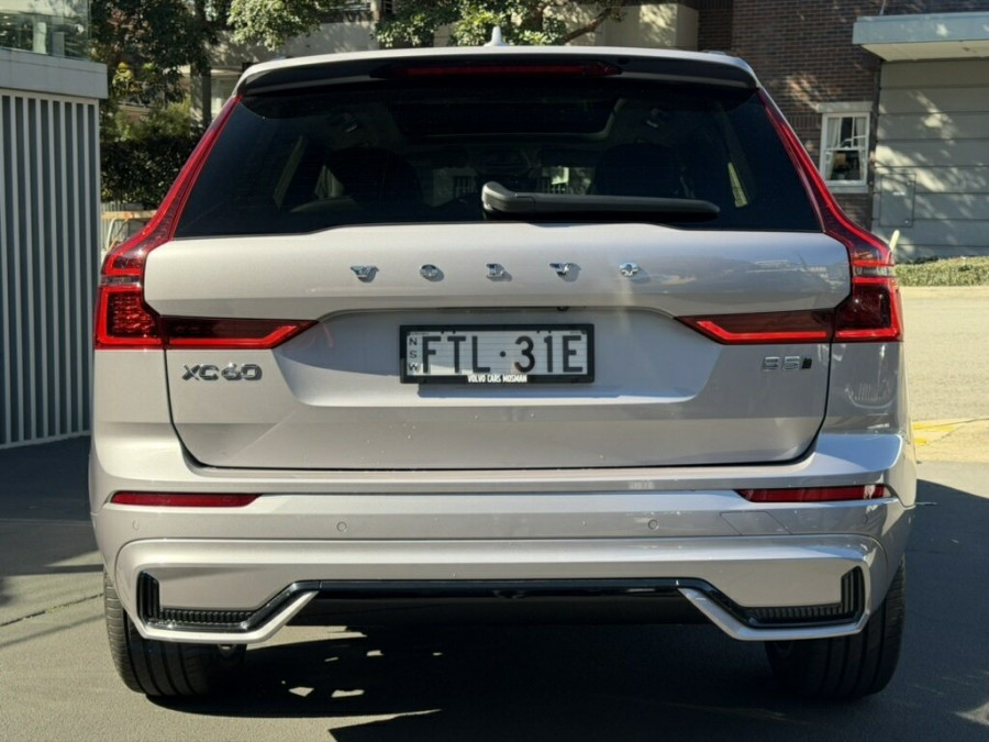 2025 MY26 Volvo XC60 UZ Ultra B5 Dark SUV Image 4
