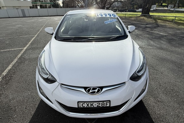 2014 Hyundai Elantra MD3 Trophy Sedan Image 8