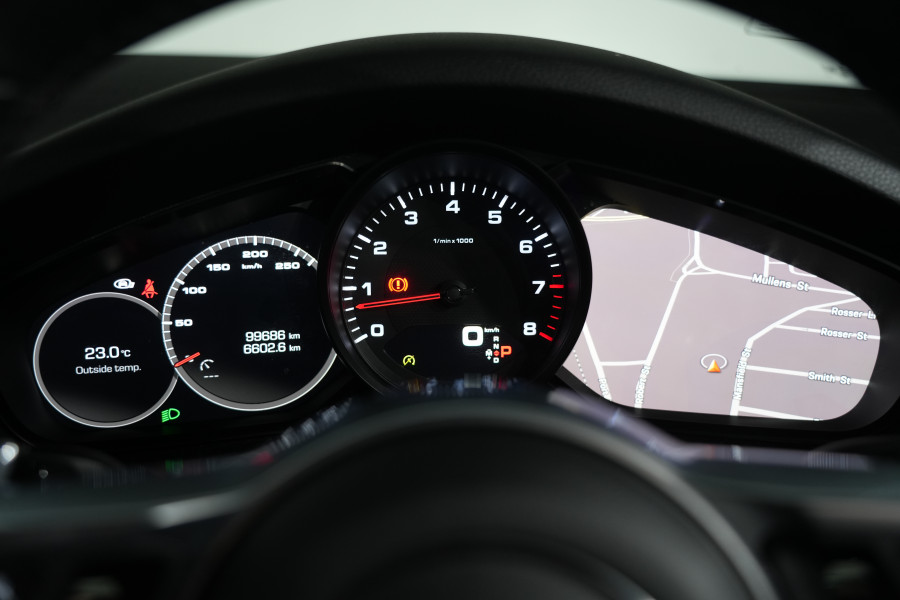 2020 Porsche Cayenne SUV Image 15